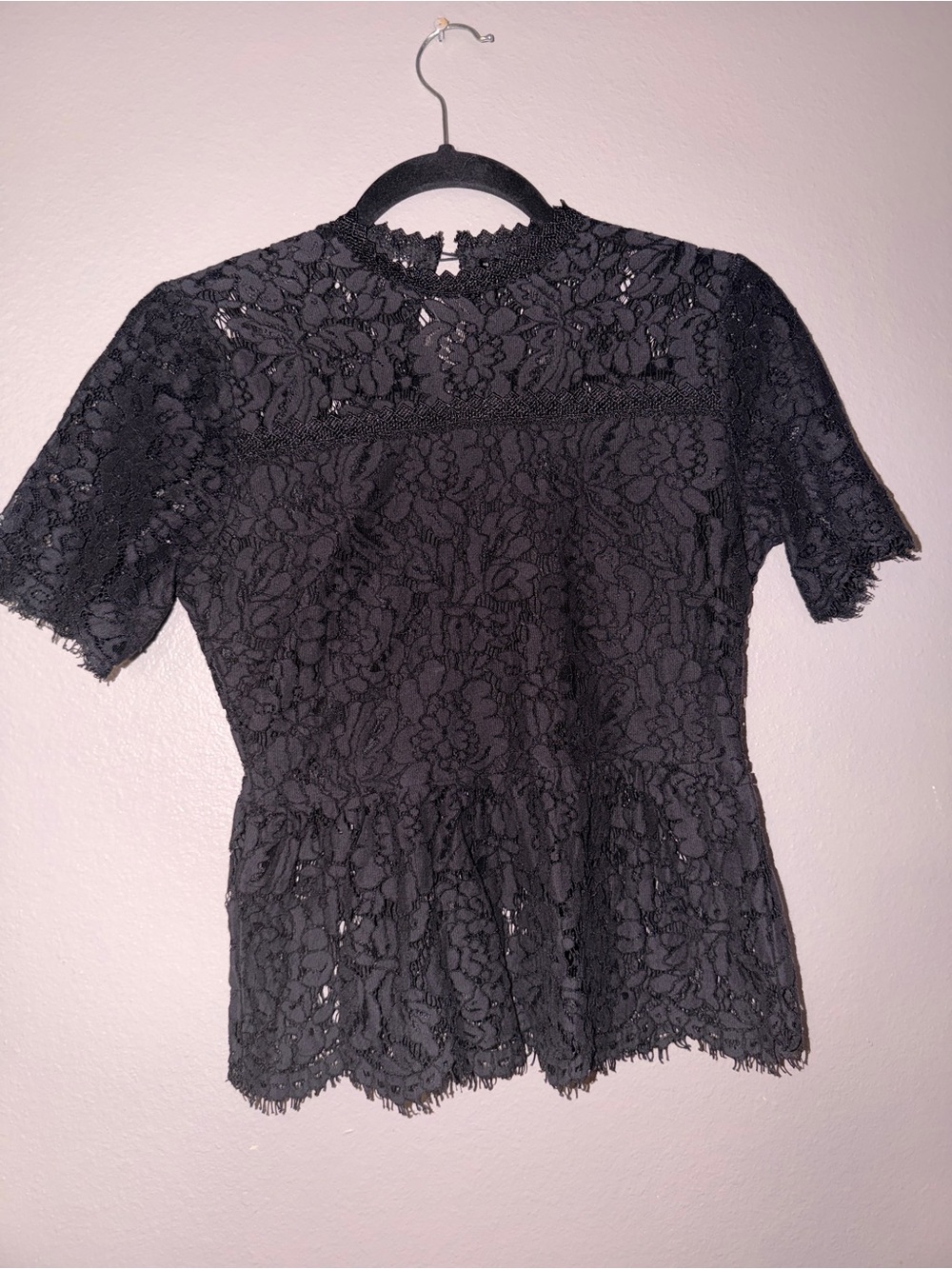 Black Floral Lace Short-Sleeve Peplum Blouse